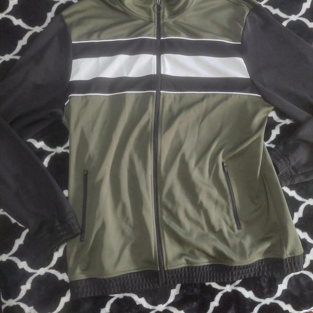 Ideology‎ Men's track jacket large